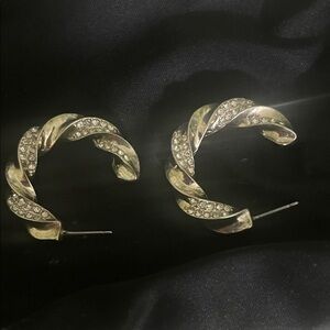 Gold Crystal-Twist Hoop Earrings